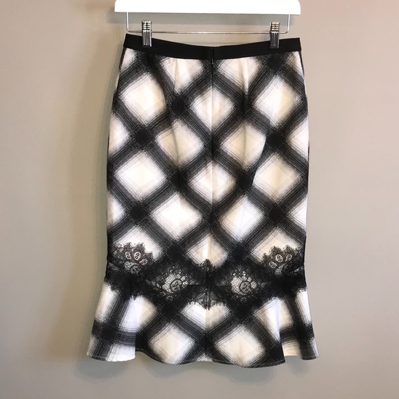BCBG Skirt - Picture 5 of 8